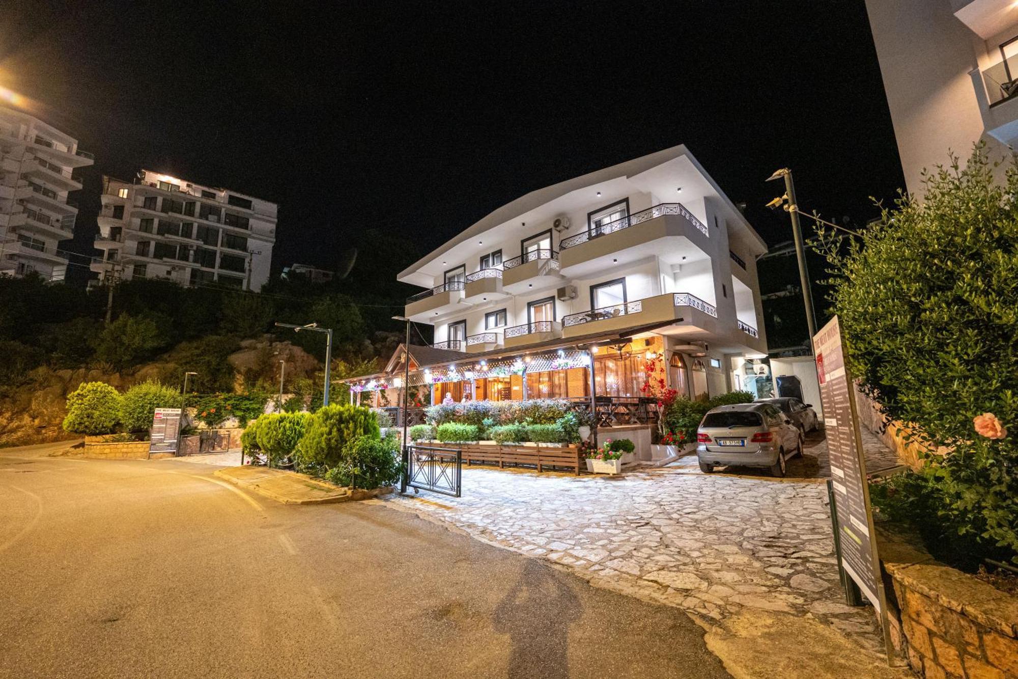 Sunkised Hotel Sarande Exterior photo